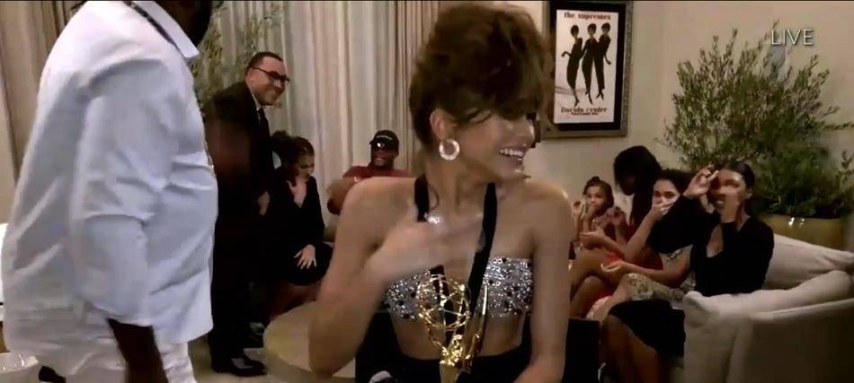 美国|艾美奖：24岁赞达亚成最年轻剧情类视后 马克叔封限定剧视帝