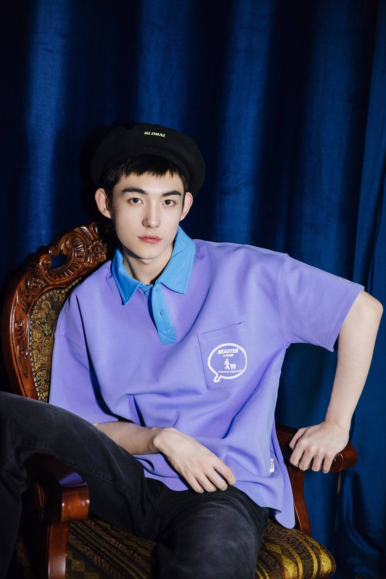 马浩东个性写真更新 勇敢坚定自我展露锋芒_狐狸