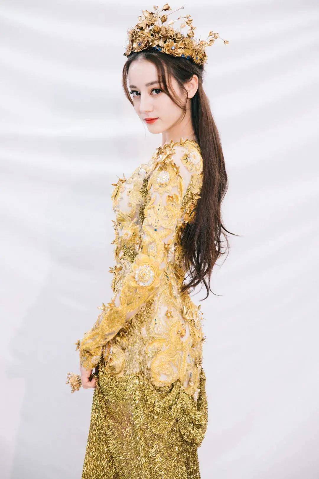 品牌|快把裤子脱掉！今夏最撩人的“法式裙”，显瘦绝绝子！