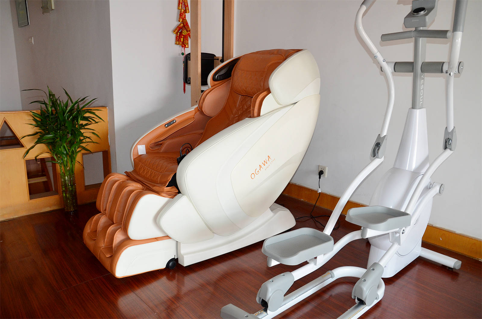 原创购买按摩椅四重一要奥佳华og7808core知芯大师按摩椅实测