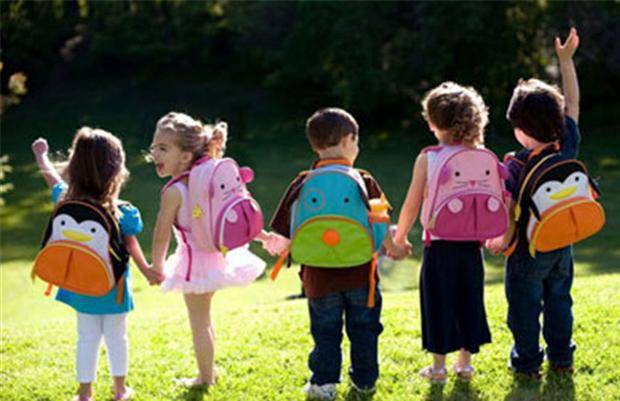 因为|我宁愿宝贝别赶在八月底出生 网友评论褒贬不一