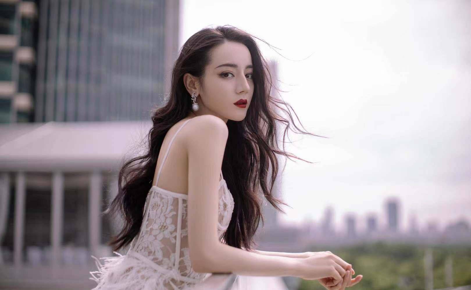 下巴|侧脸的三种类型：第一种大气，第二种温婉，第三种很难得！