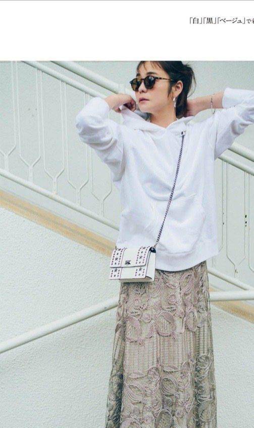 样式|四十岁要想穿得精致！学会三种日系外套搭配方法，省钱省事又百搭