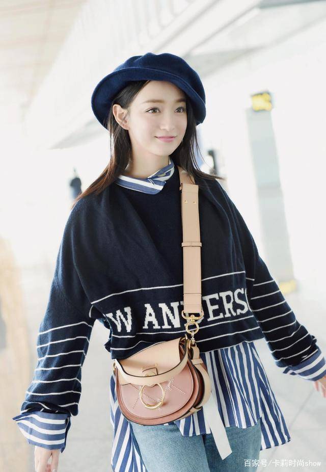 娃娃脸|何泓姗不愧是“小琵琶精”，和赵丽颖神似，31岁娃娃脸仍然好少女