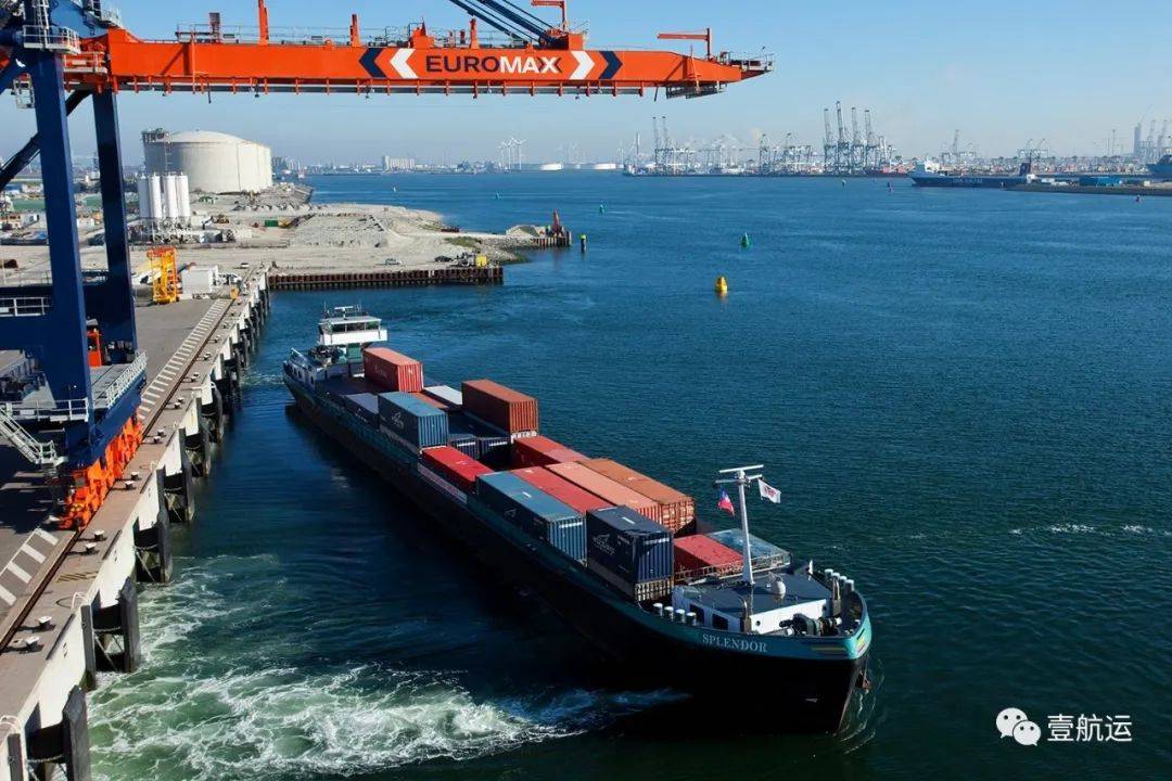 世界集装箱港口排名_港口集装箱图片(2)