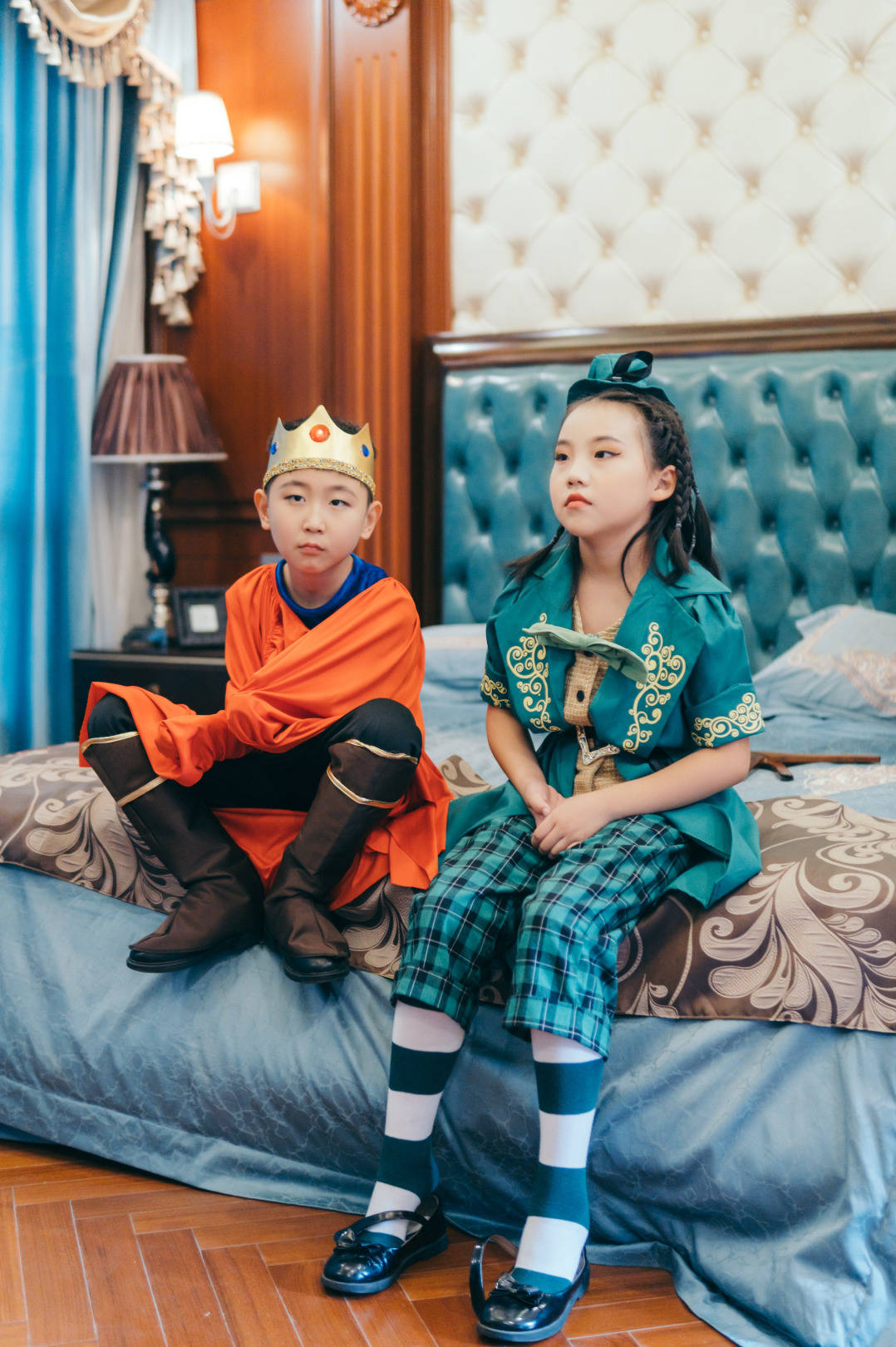 兄弟|心音艺术&高氏兄弟 联合打造的《皇帝的新装》 杀青啦