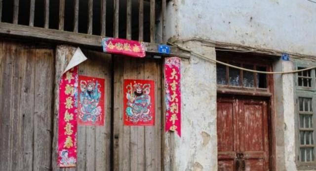 桂林千年古镇因人民币走红，却在商业化中失去灵魂，此代价值得吗