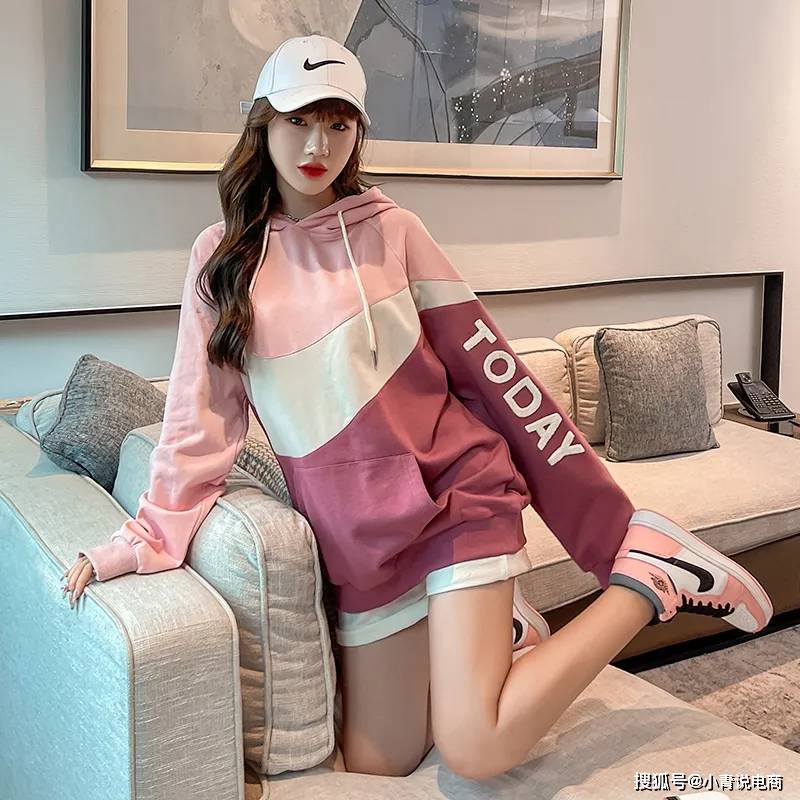 设计|【秋尚新】信手拈来的简单气质搭配全靠Ta的“颜值”！