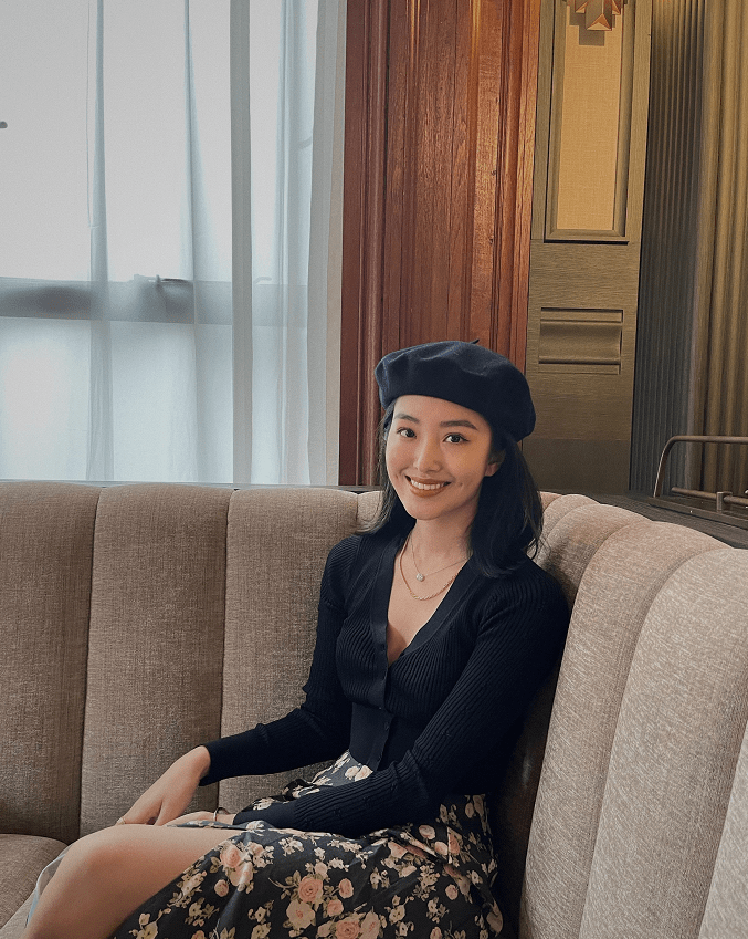 设计|杨采钰的优雅全靠配色，同样是半裙你穿得普通，她穿就显法式高贵