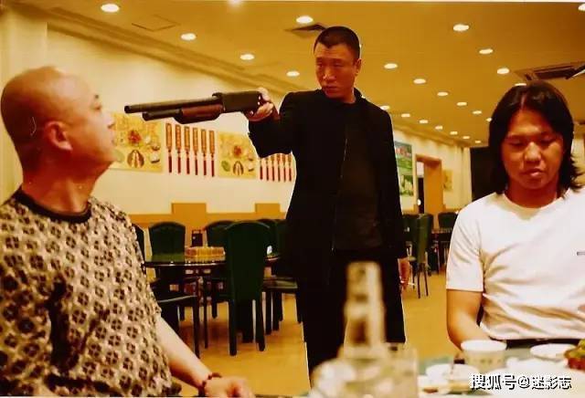 于大胜|太敢拍！首播收视夺冠，删减两集才能播，孙红雷新剧又破国剧尺度