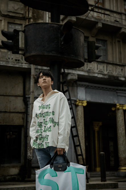 张新成|新势力演员张新成,颜值俘获大批少女粉,这身材完全是衣架子