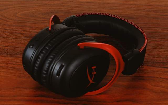 海绵|HyperX Cloud II 无线耳机评测：突破“线”制