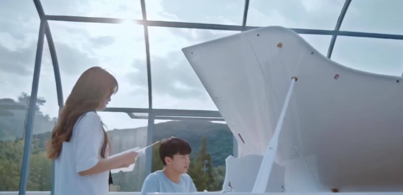 苏简|一连五部剧都是“一年合约婚姻”梗 现在的编剧都同一老师教的吗