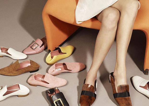 芭蕾|唤醒妈妈的美，三款时尚好穿的平底鞋，解锁妈妈的美！