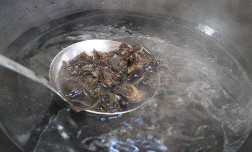 天气|冬天容易咳嗽，还再傻傻吃药？试试如此美食，美味还止咳