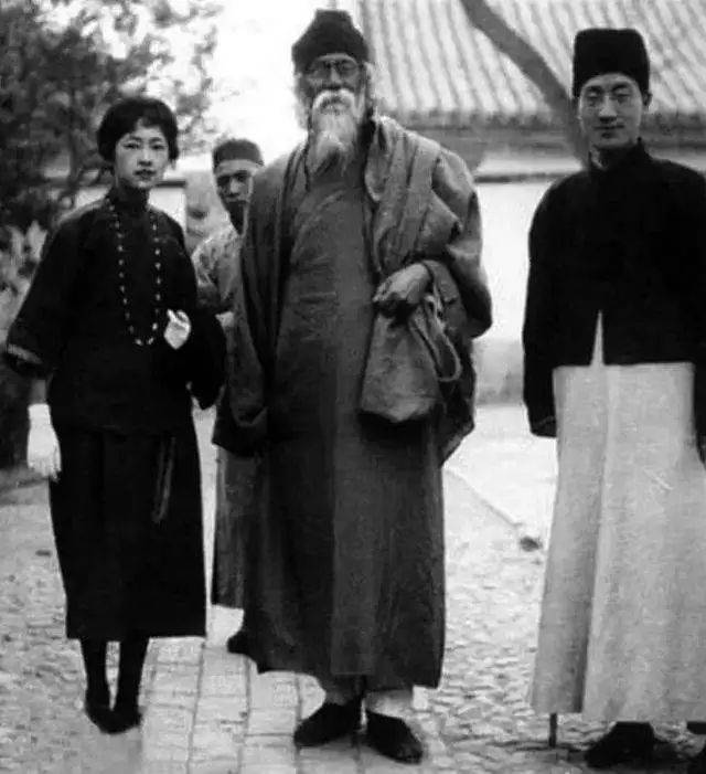 徐志摩与林徽因父亲关系 40b1f35cbb164d398fef7c3cc05ffb96.jpeg