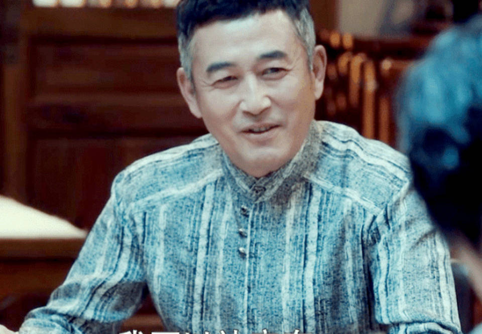 《扫黑风暴》孙兴为何能使唤警察?其父母身份不简单_高赫