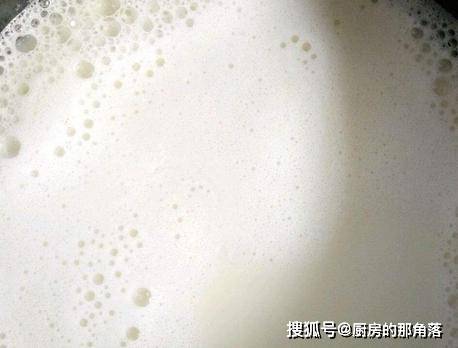 做法|原来做豆腐脑这么简单，细腻鲜香又嫩滑，比早餐摊卖的还好吃