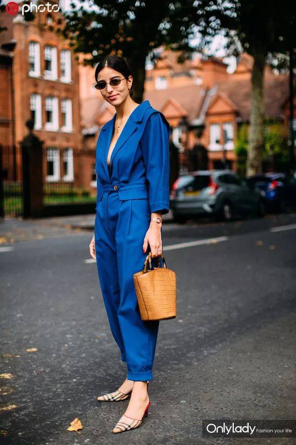 套装|不用费脑思考搭配,“成套穿”最适合懒癌十级患者了。