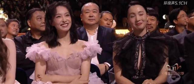 黑色|金鹰奖刘涛穿黑纱礼服太端庄，宋茜穿粉裙同框小陶虹，还夺走大奖