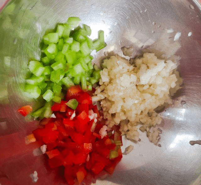 葱花|蒜香炸五花肉，蒜香浓郁，香而不腻