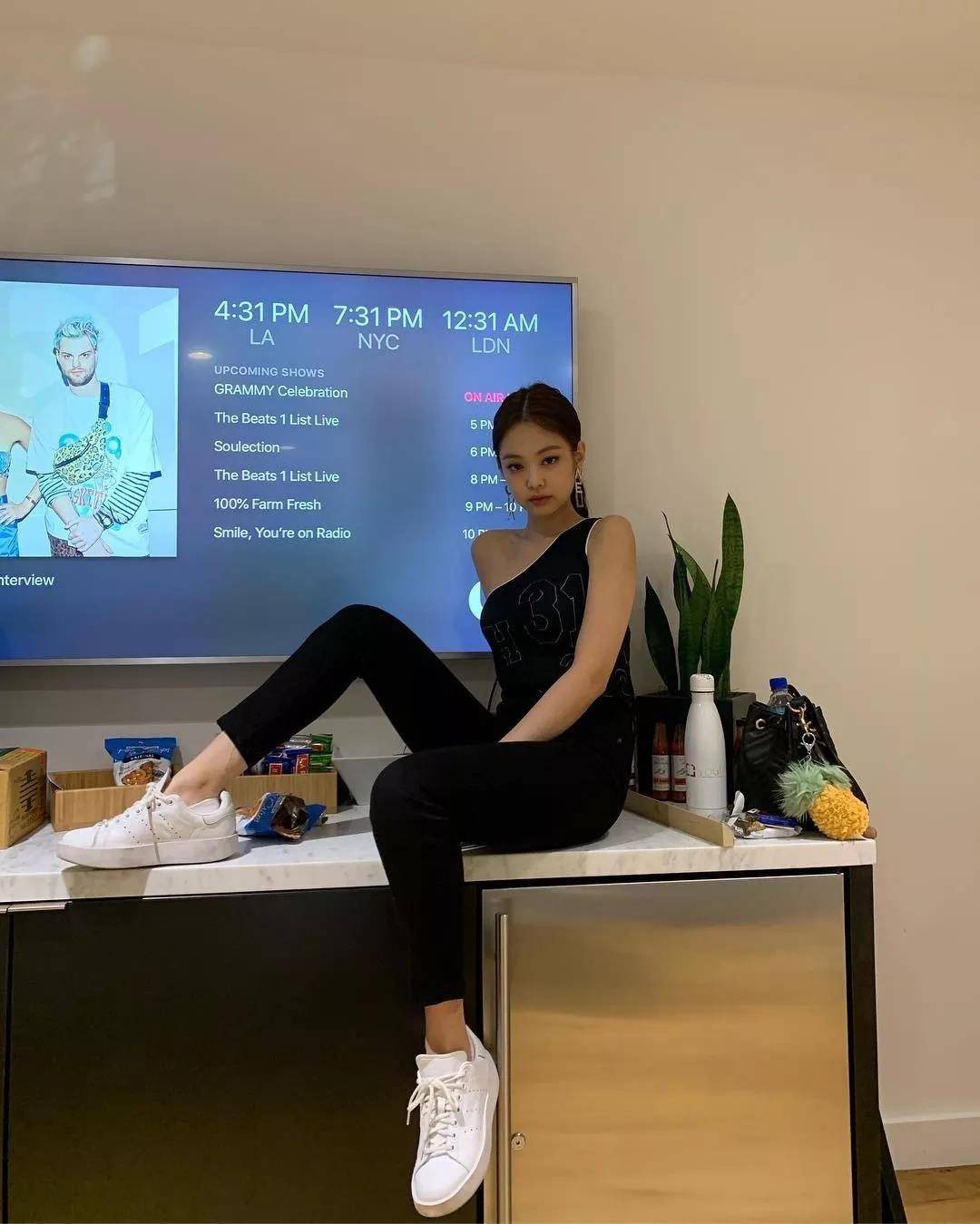 脖子|想要穿衣显瘦？选对衣服领口很重要