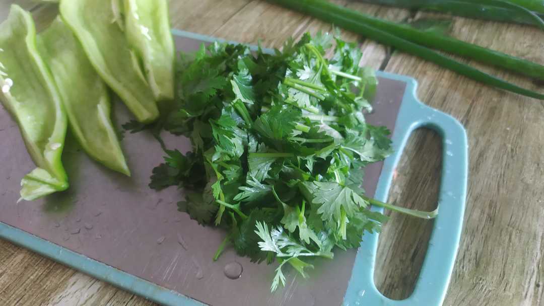 什么时间种小葱合适呢 99f023e8a7254041acbe91c536f8ed94.jpeg