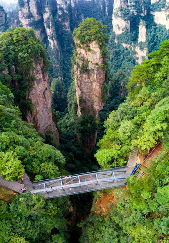 张家界武陵源:袁家界连心桥 资料图张家界武陵源:天子山仙人桥天子山