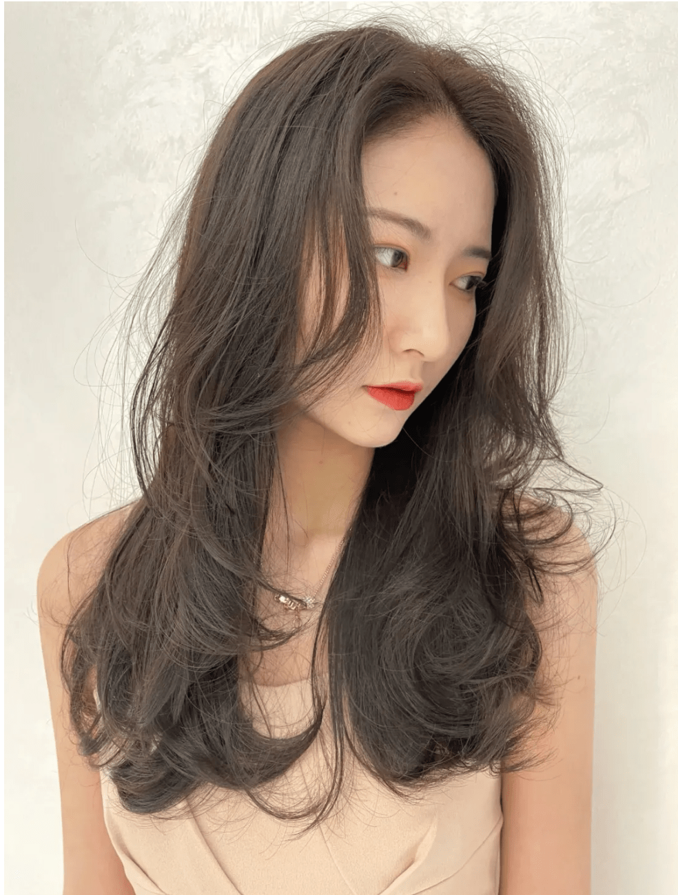 发型|女发不在多选对是关键，这3种发型很不错，瘦脸利落显气质
