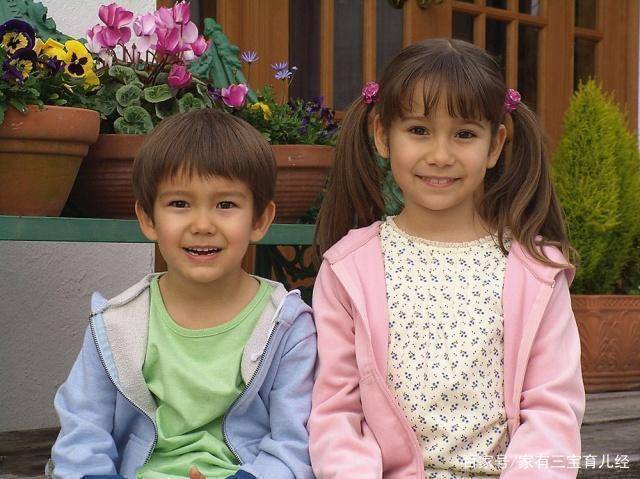 因为|不是大宝“自私”，家有二胎才知道，父母的心其实一直都是“偏”的