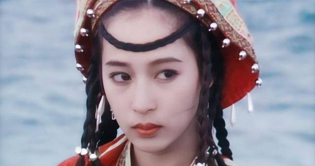 灵气|异域扮相好看的古装美人,只服这20位,辨识度高不说还灵气逼人