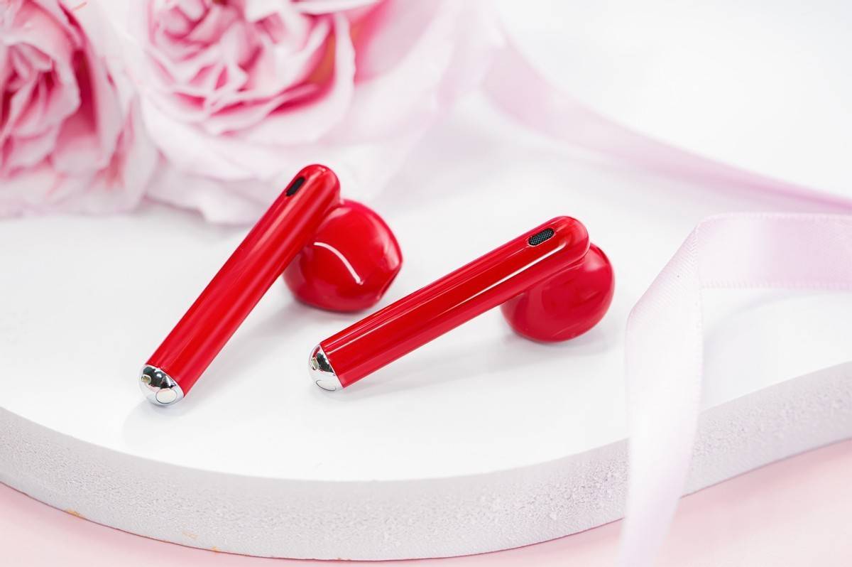 仪式感满满华为freebuds4蜜语红红色气氛组七夕甜蜜开售