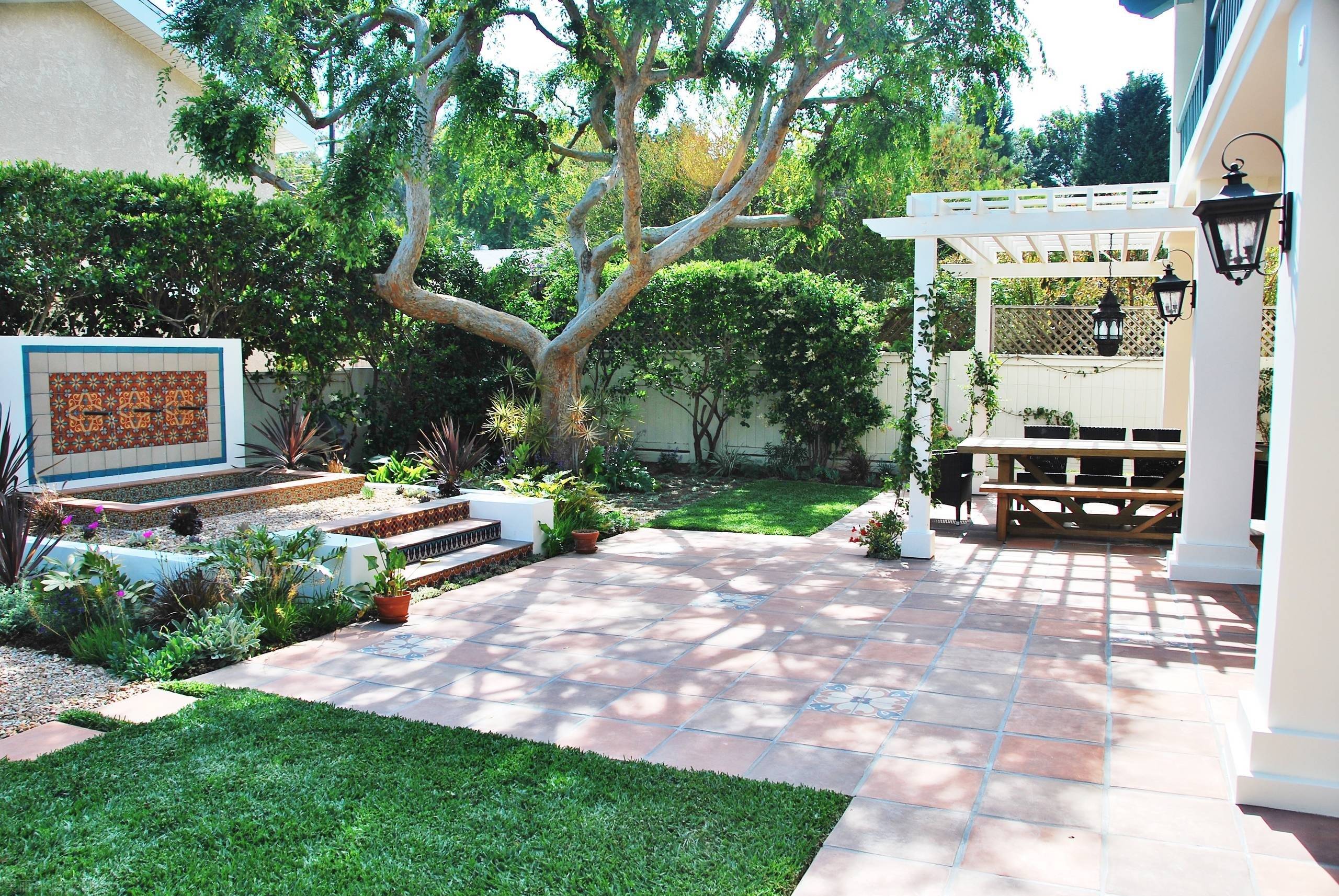 20个自建房花园案例在这里享受悠闲惬意的养老生活