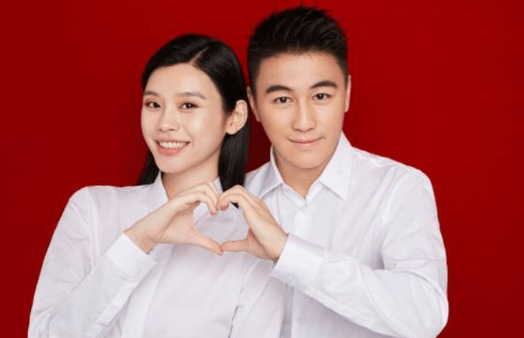 何鸿|从超模到赌王长孙之母的奚梦瑶，官宣怀二胎，要效仿婆婆了吗？