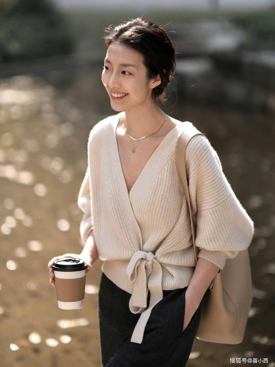 亮点|衣服在精不在多，早秋穿搭只需这3点，轻松解决穿衣难