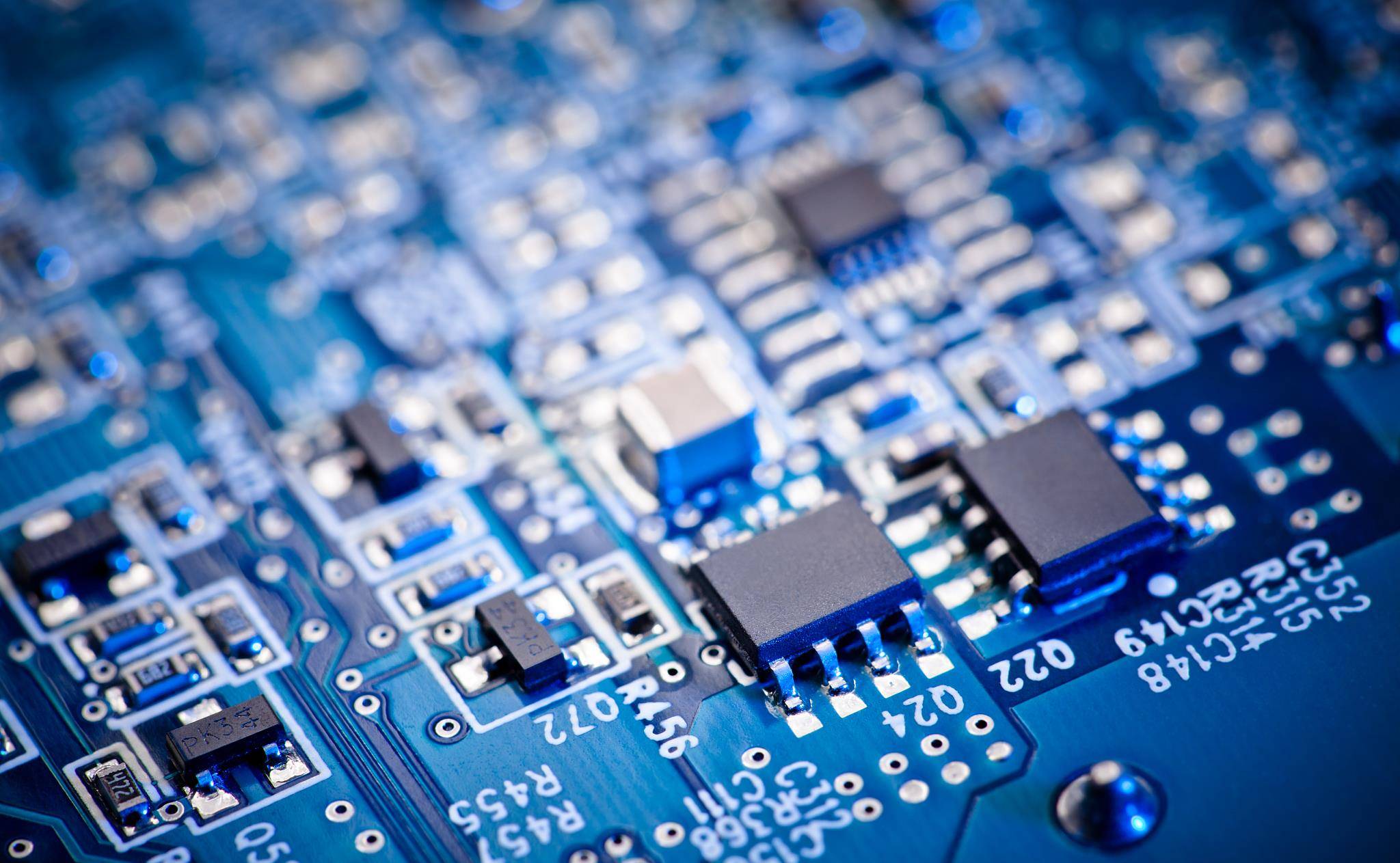 国内半导体芯片有哪些产品 07b1a63ef6b04d84b0fd6e2f4563aa1d.jpeg