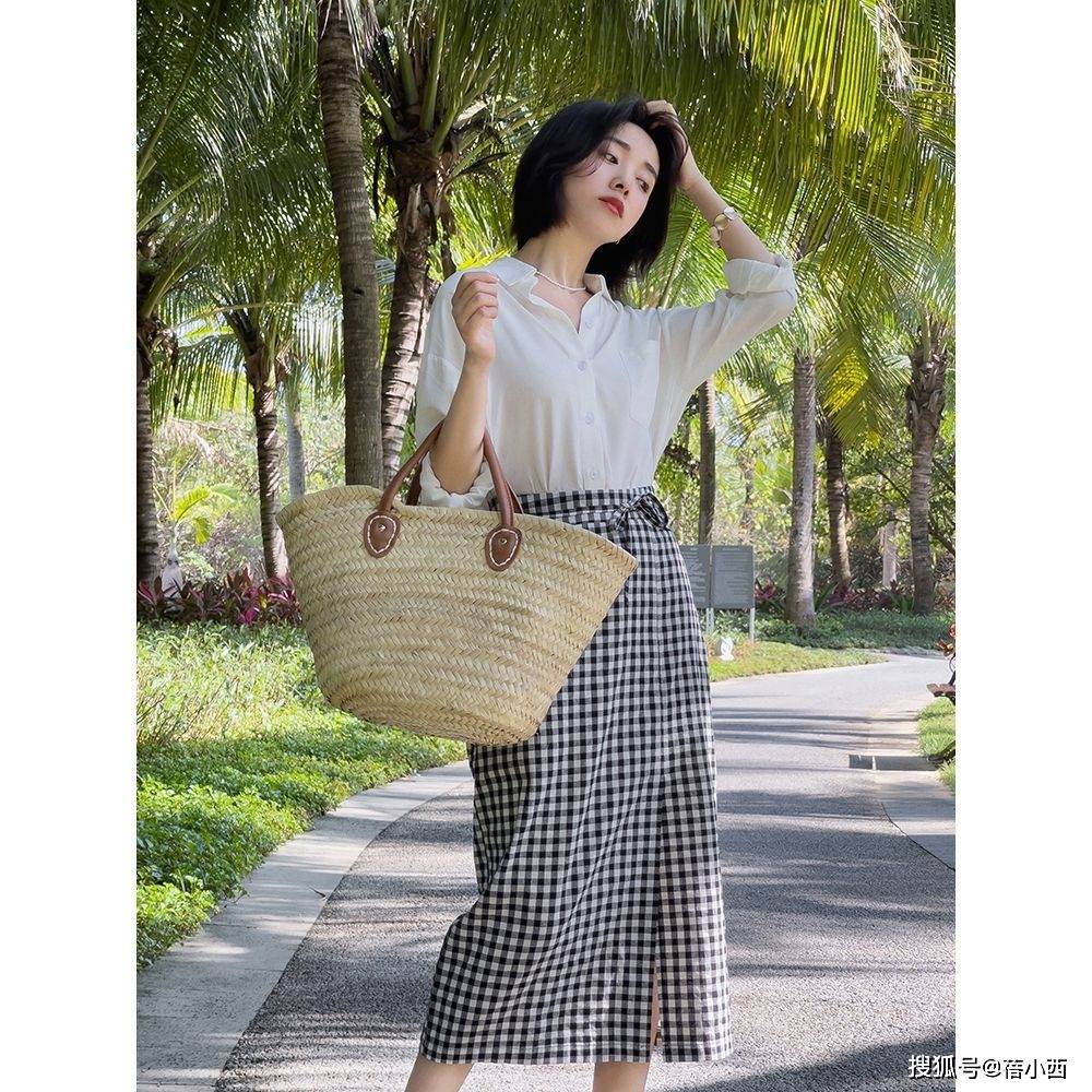 服装|高级！时髦！早秋“白衬衫”搭配，好看又优雅的我都帮你挑好了