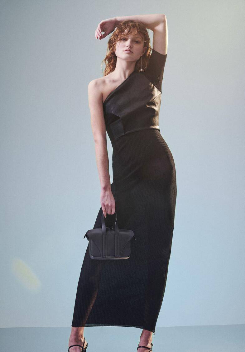 整体|这种搭配,提升身材和气质