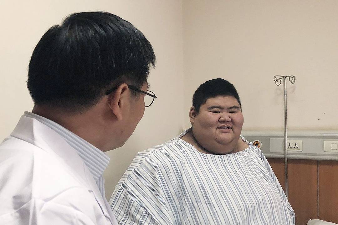 尿酸|高尿酸患者：身体若有4个异象，或是肾已被“伤透”，别再硬抗了