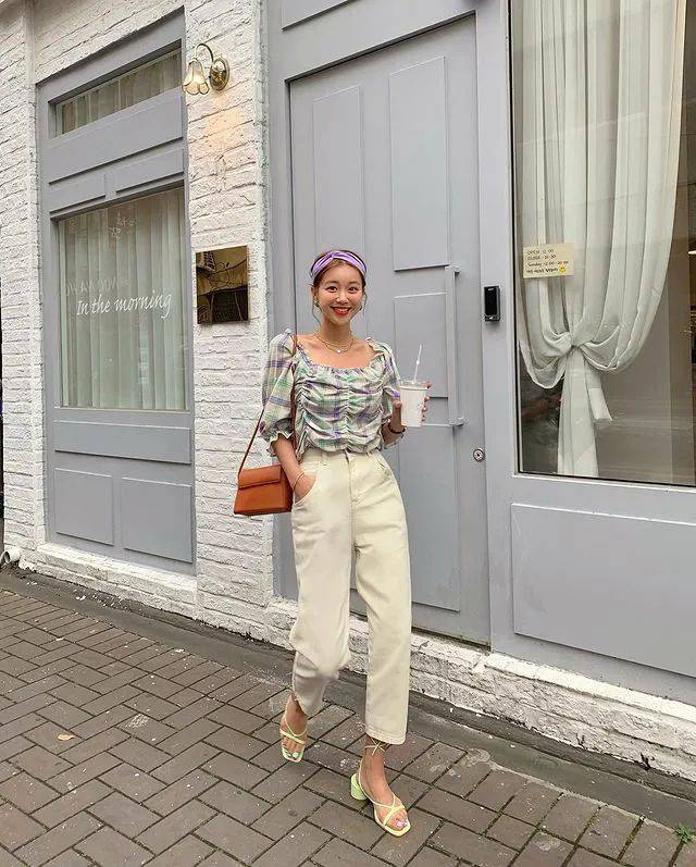 身材|小个子“高腰线”指南，瞧她！155没身高，穿衣气场却有180