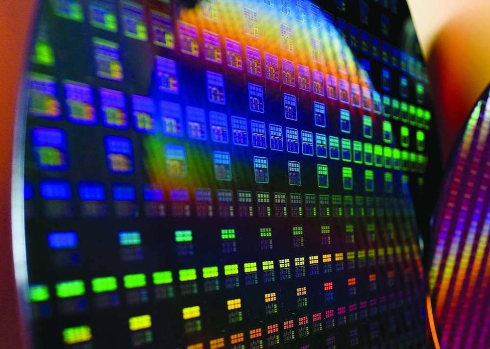 这家浦东企业自筹7亿元研发arf高端光刻胶