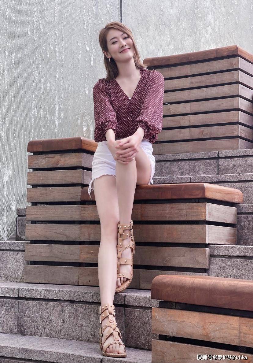 时尚|分享3个“自然搭配”法则，看起来普通，穿上身高级又不失时尚感