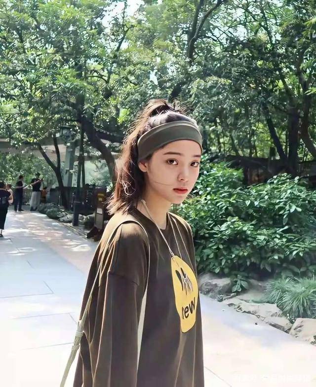 身材|153矮妹怎么穿更好看?这4种风格可一键复制,时髦又显高