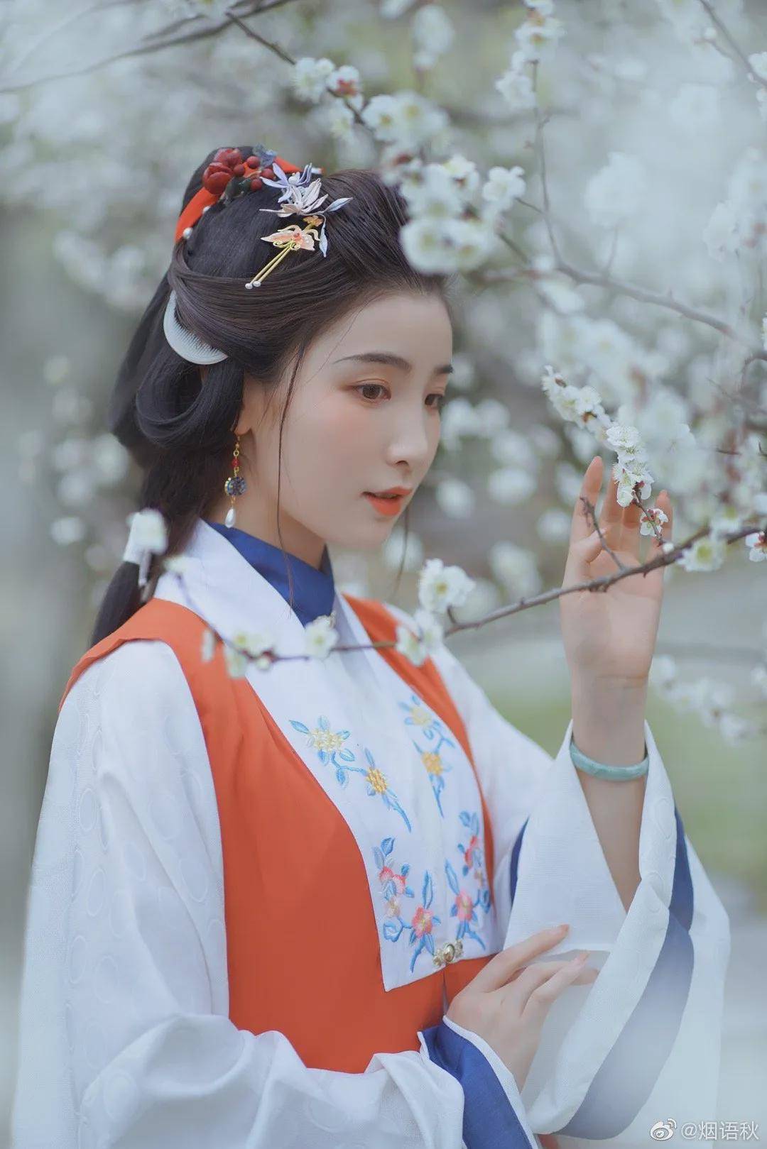 仙女|汉服小仙女：严寒独自开