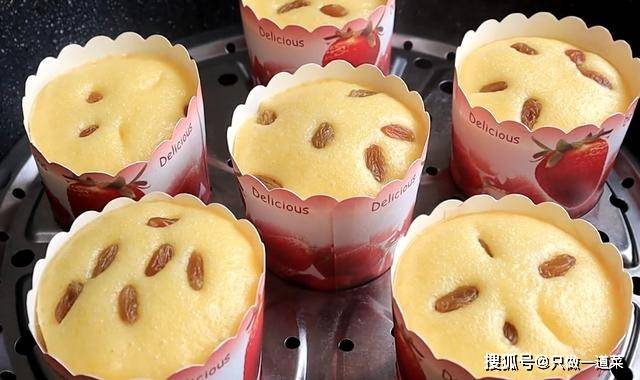 做法|玉米面发糕最好吃的做法:记住2点,暄软香甜不发粘,百分百成功