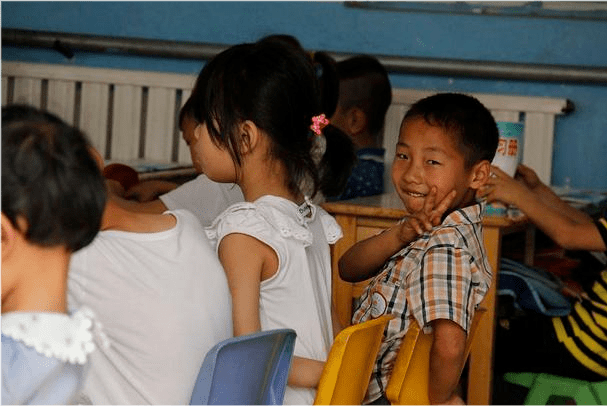 调整|小学教育迎来调整，学前班或被取消，同时还有一个好消息！