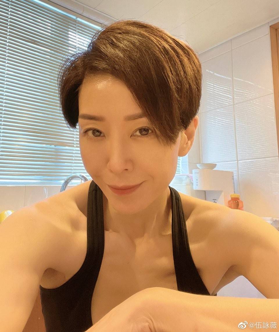 原创tvb女星自曝情史谈过30个男友21岁嫁富豪结婚13天就丧夫