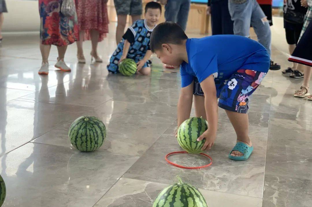 00~16:30时间:7月17日~8月31日当套圈游戏和夏天的西瓜相结合,欢乐就