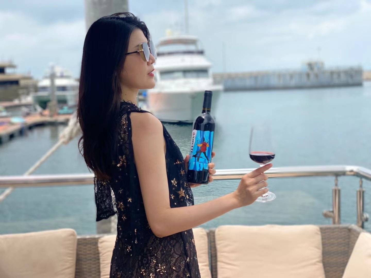 葡萄|什么样的葡萄酒才能品味人生？雷盛红酒有何独到之处？