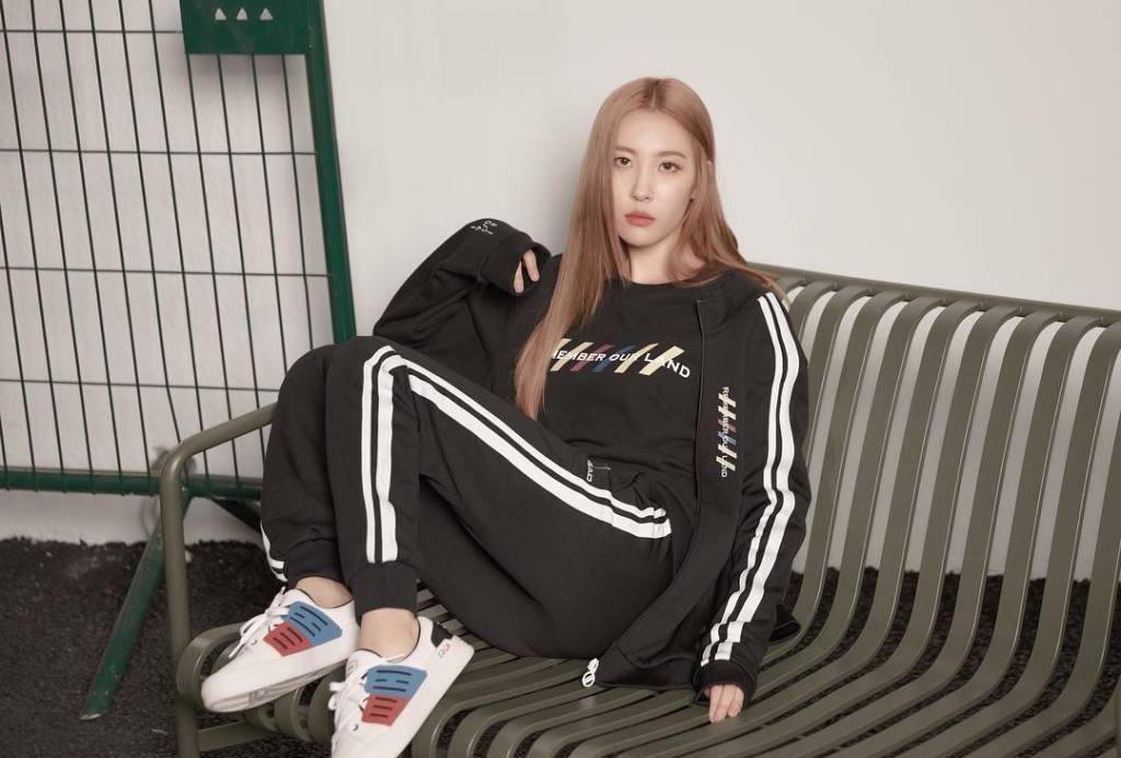 身材|论私服还是李宣美会穿，时尚塔尖的她穿什么都一个味，性感又美艳